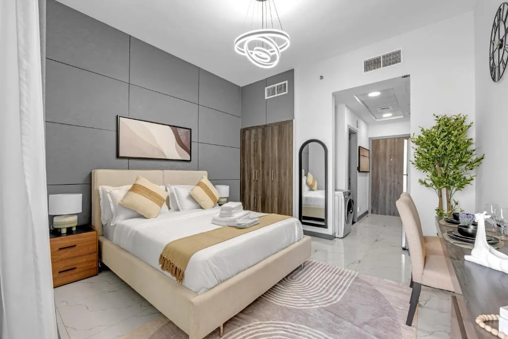 Rukan Towers Studio — DubaiLand