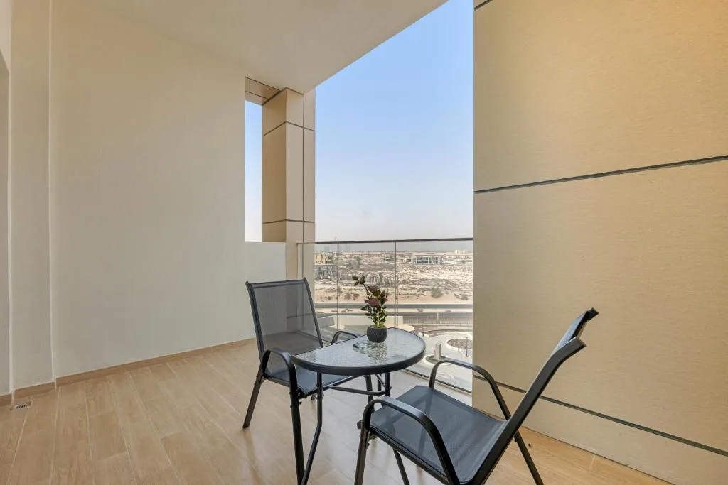 Rukan Towers Studio — DubaiLand